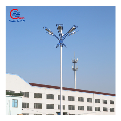 a luz de rua solar Q235b do mastro alto de 15-55m galvanizou Polo com sistema de levantamento automático