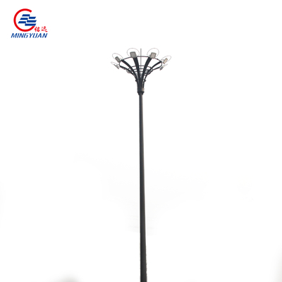 a luz de rua solar Q235b do mastro alto de 15-55m galvanizou Polo com sistema de levantamento automático